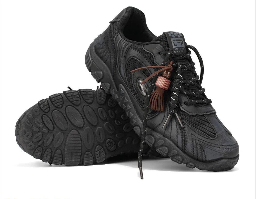 Topo Tread Sneaker