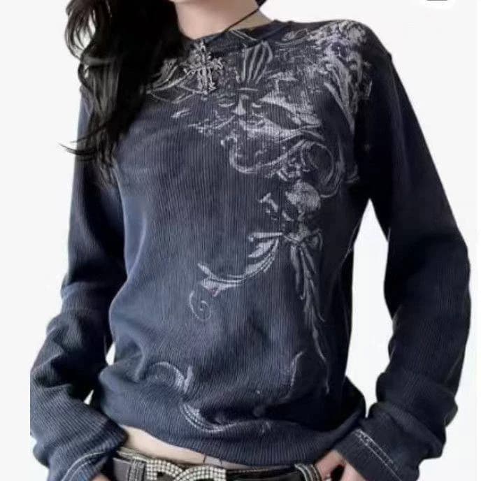Gothic Print Longsleeve